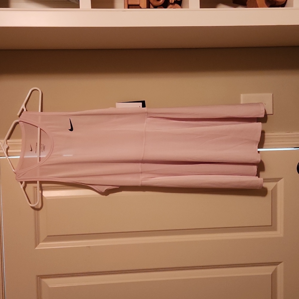 NWT Nike slim fit tennis dress, size large